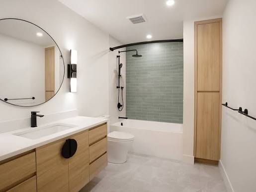 Custom Bathroom Remodeling Services in Northridge, CA
