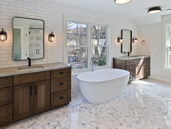 Bathroom Remodeling That Solves Space Problems in Whittier, CA