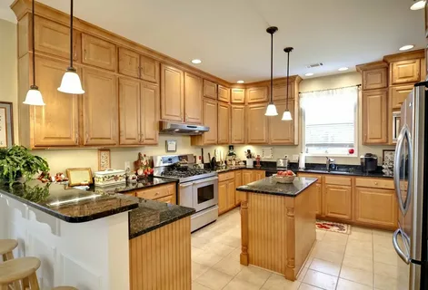 Kitchen with Express Remodeling Inc in Simi Valley, CA